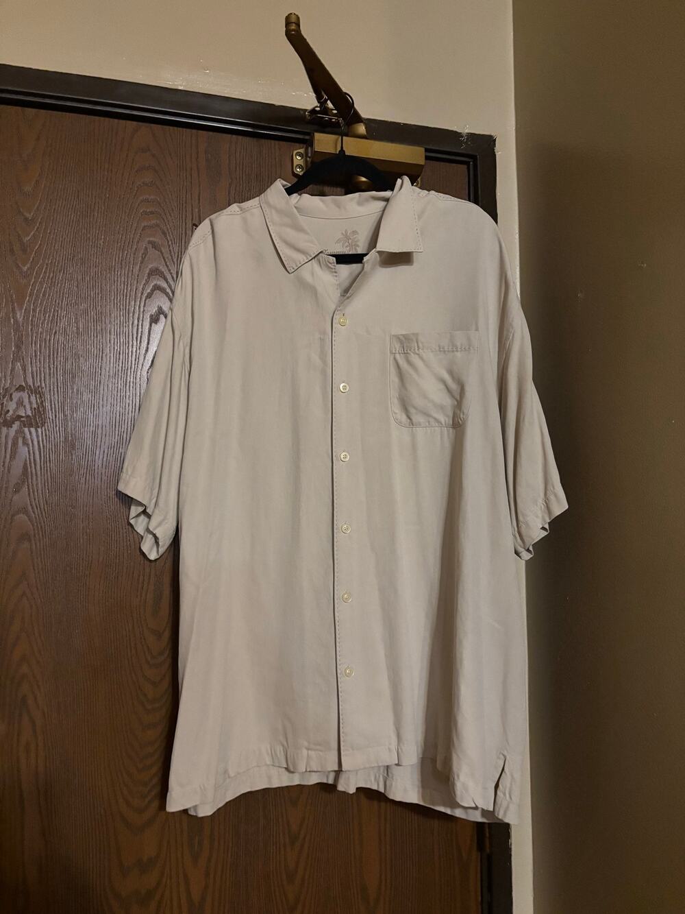 Tommy Bahama Silk Beige Khaki Short-Sleeve Golf Casual Button- Down Shirt